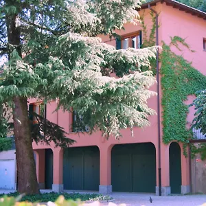 cernobbio-residence.it-lombardy.com/