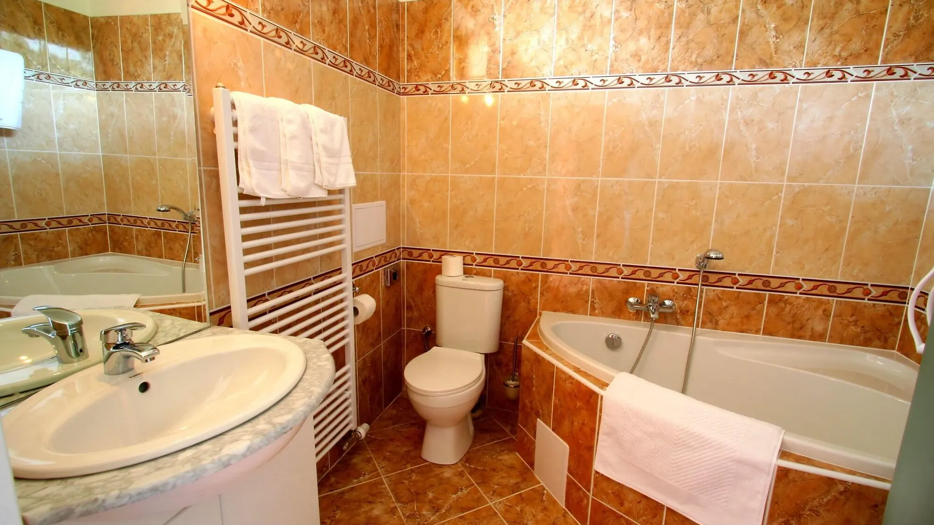 Apart Hotel Susa Prag Aparthotel