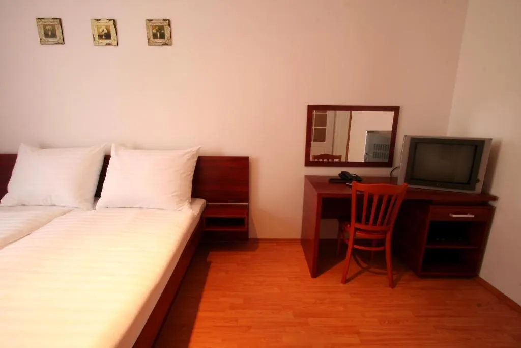 Apart Hotel Susa Prag